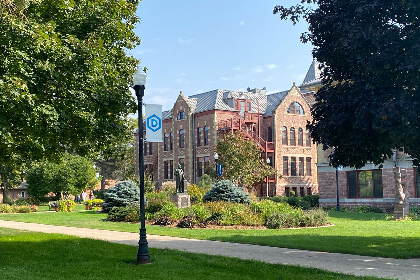 Beadle Hall DSU Campus